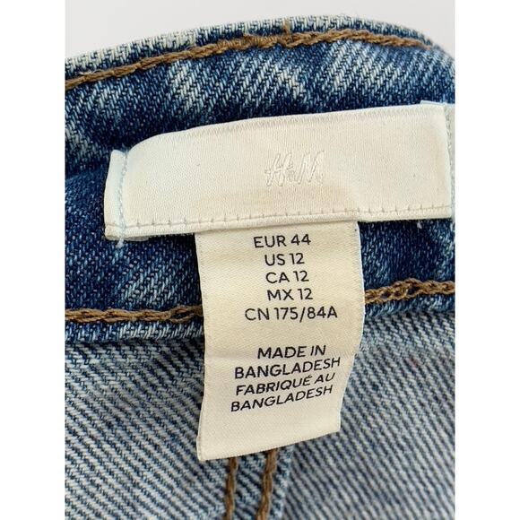 H&M Women's Light Blue Denim Cuffed Five Pocket Shorts SZ 12 - Picture 9 of 10